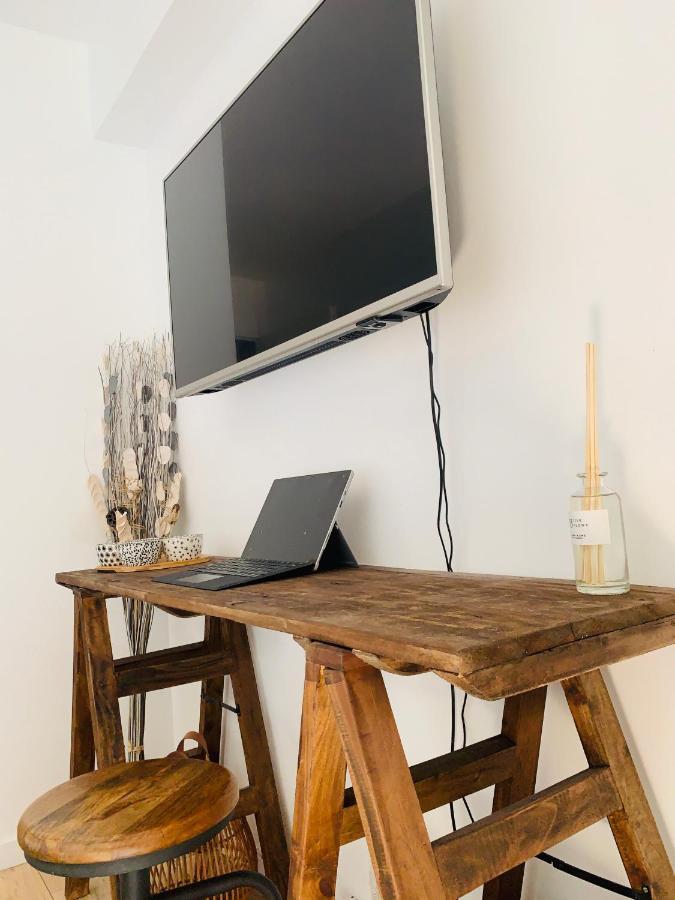 Bed And Breakfast Luxe La Defense U-Arena Courbevoie Exterior photo